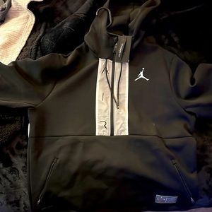 Jordan Half Zip Black sweatshirt